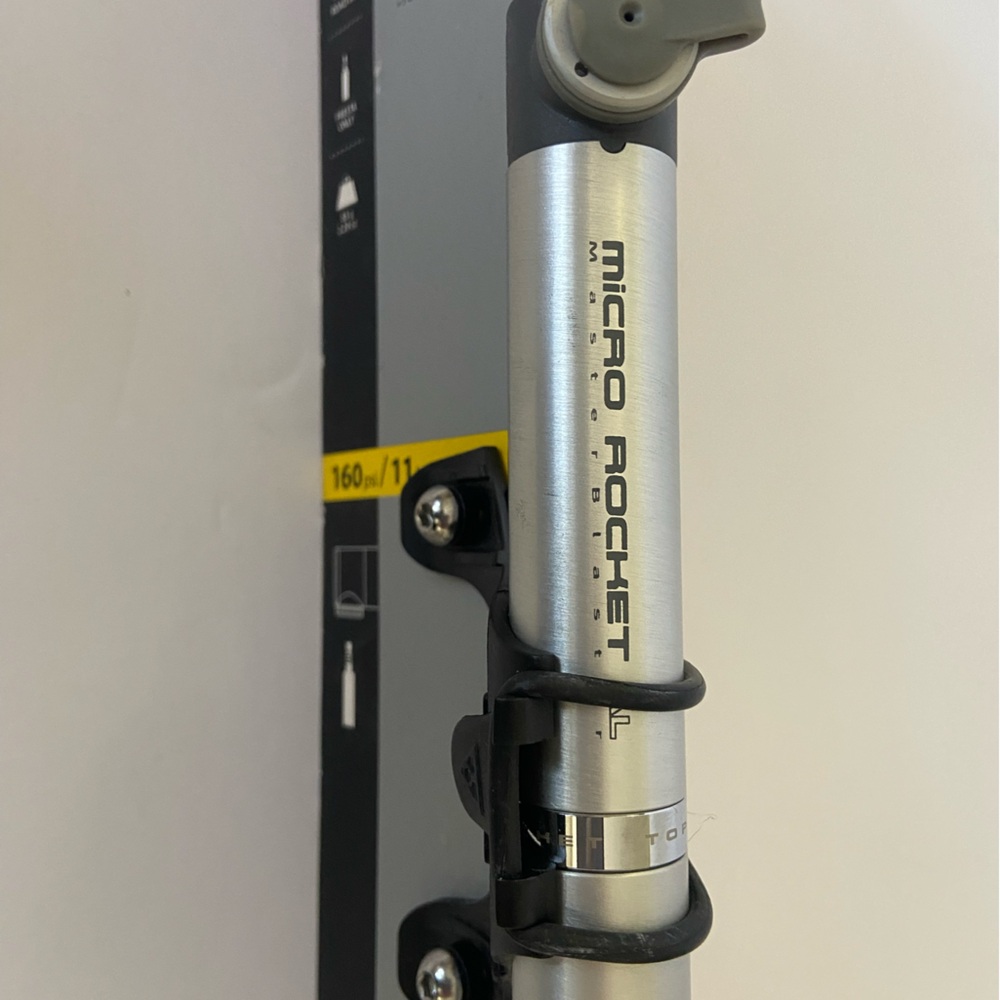 Micro Rocket AL Mini Bike Pump – Ultra-Lightweight Aluminum High-Pressure Pump